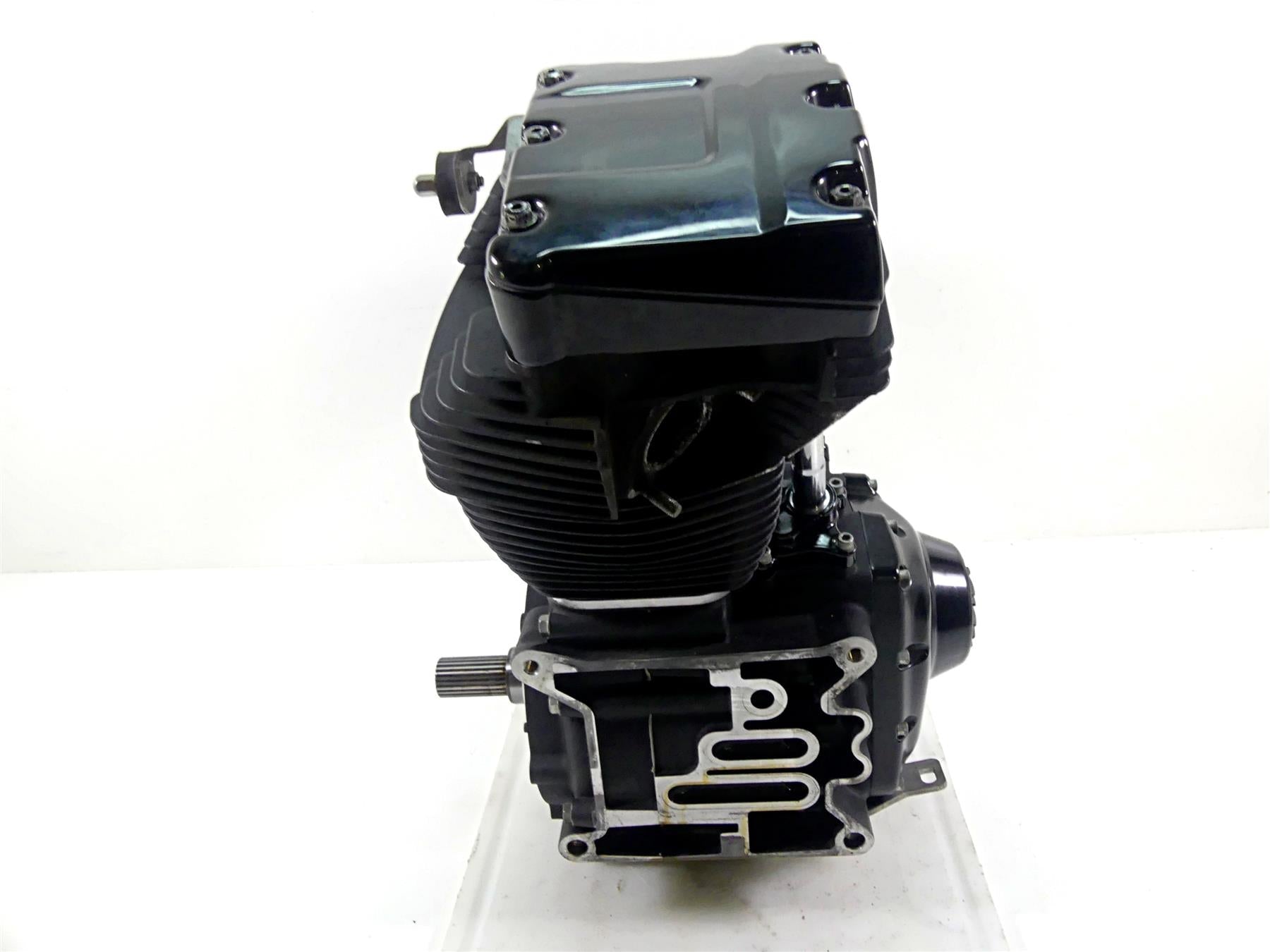 Harley Dyna TC Engine Motor Bill Chambers Racing Heads CR Cams -Video ...