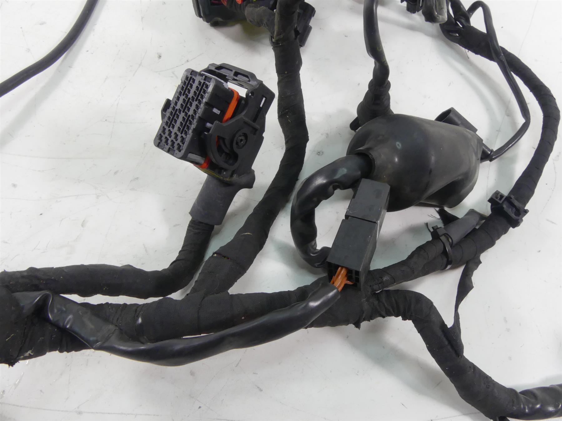 2011 Ducati Hypermotard 1100 SP Main Wiring Harness Loom - No Cuts 51016922B {{ shop.shopifyCountryName }} - Mototech271