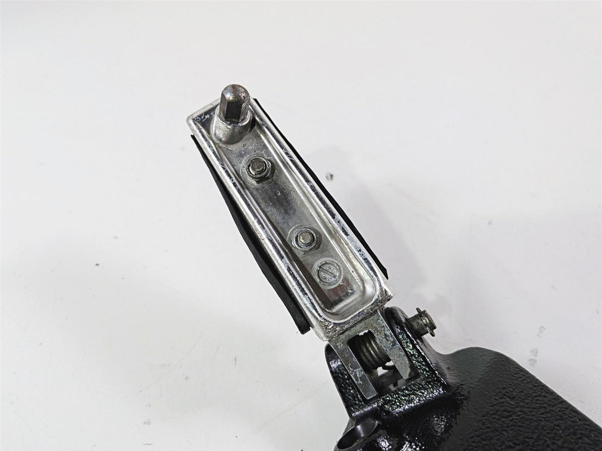 2014 Suzuki M109R VZR1800 Boulevard Left Front Footpeg & Shifter 43521-48G01 {{ shop.shopifyCountryName }} - Mototech271