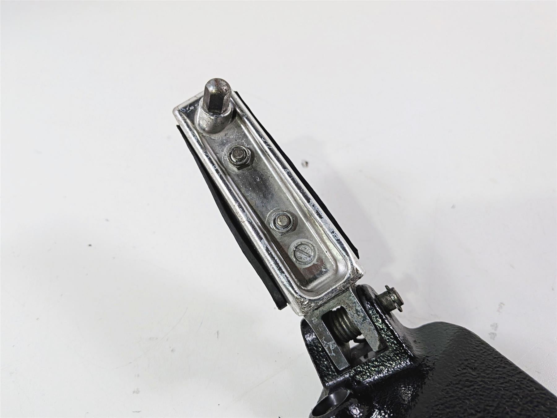 2014 Suzuki M109R VZR1800 Boulevard Left Front Footpeg & Shifter 43521-48G01 {{ shop.shopifyCountryName }} - Mototech271