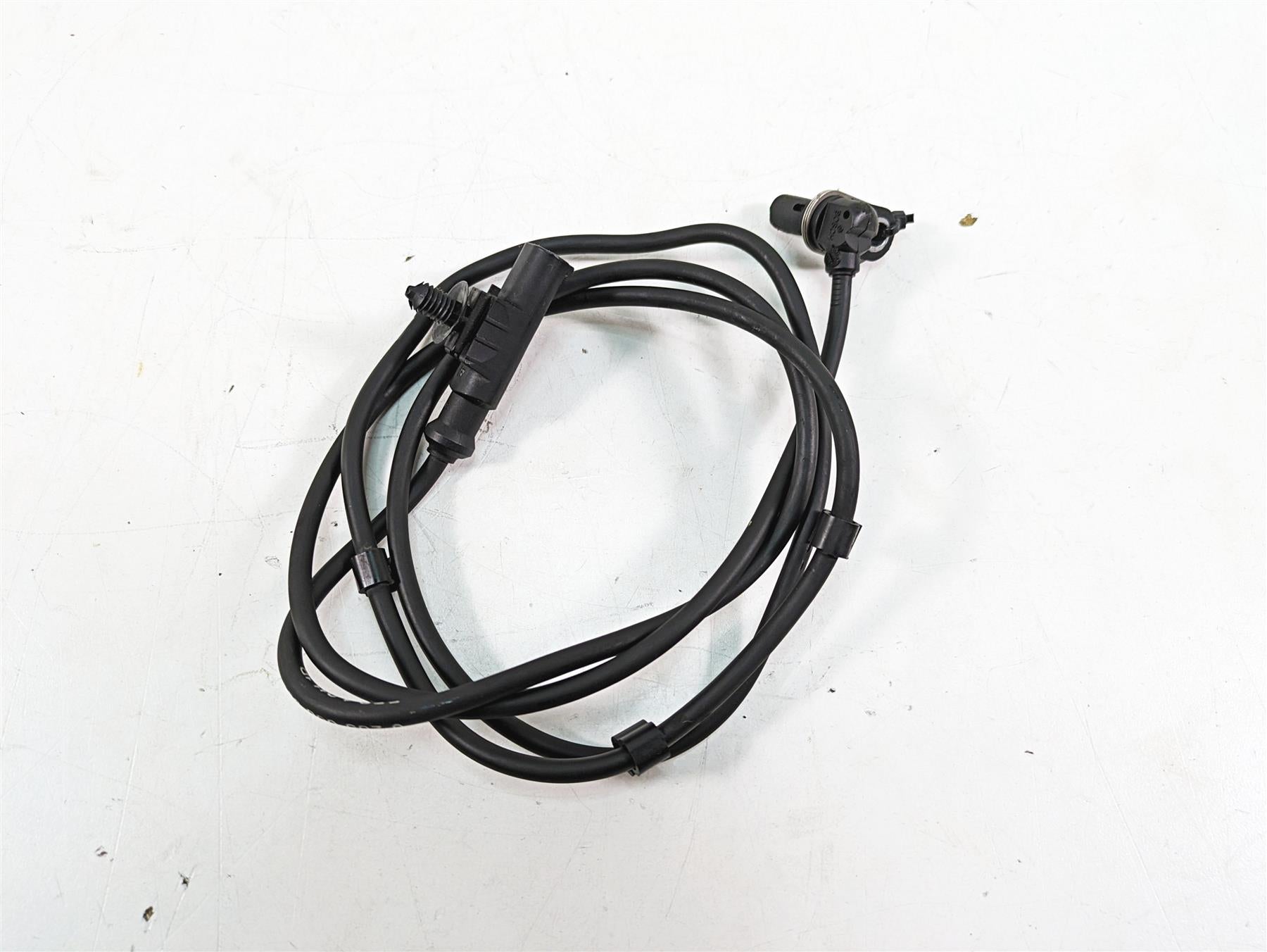 2016 Ducati Panigale 1299 S Front Abs Wheel Speed Brake Sensor 55212111B {{ shop.shopifyCountryName }} - Mototech271