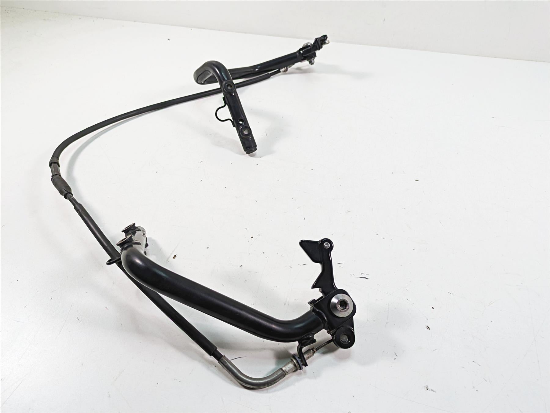 2012 Triumph Tiger 800XC ABS Saddlebag Mount Set + Cable T2356127 T2356129 {{ shop.shopifyCountryName }} - Mototech271