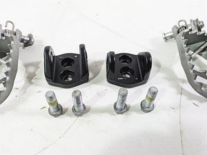 2022 KTM 1290 Super Adventure S Rider Footpeg Set & Clips & Bolts 61903040033 | Mototech271