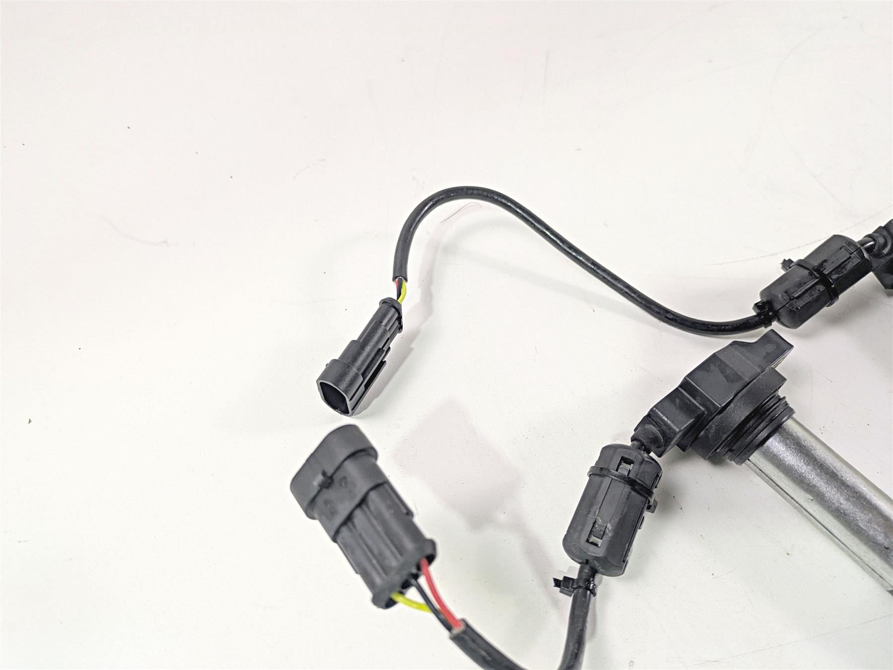 2017 Aprilia RSV 1100 Tuono V4 Factory Eldor Ignition Coil Set 857084 857501 {{ shop.shopifyCountryName }} - Mototech271