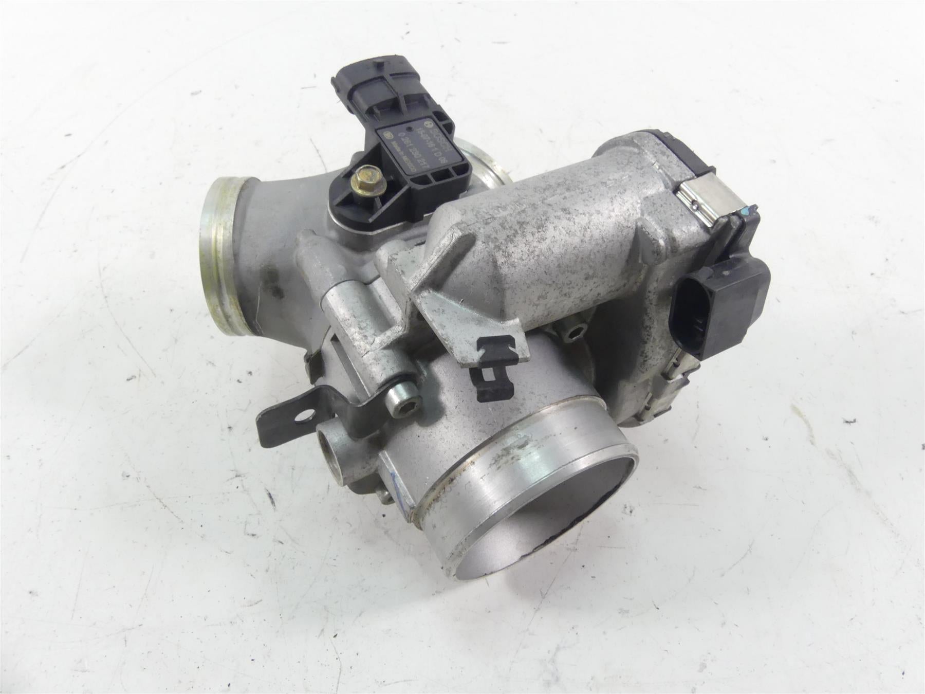 2016 Indian Scout Sixty Throttle Body Fuel Injection Intake 1204975 {{ shop.shopifyCountryName }} - Mototech271