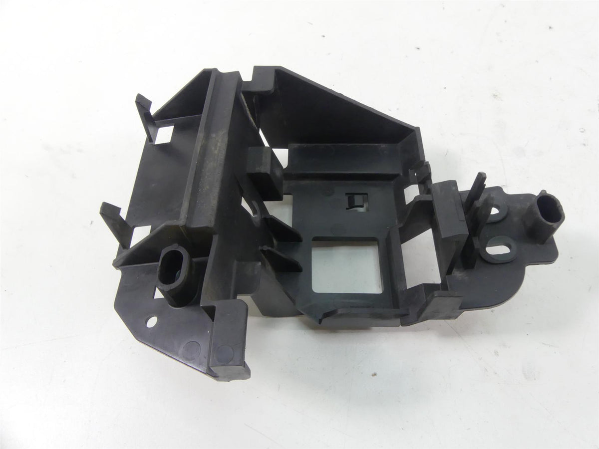 2015 Harley FLS Softail Slim Electric Holder Plastic Set 70354-11 {{ shop.shopifyCountryName }} - Mototech271