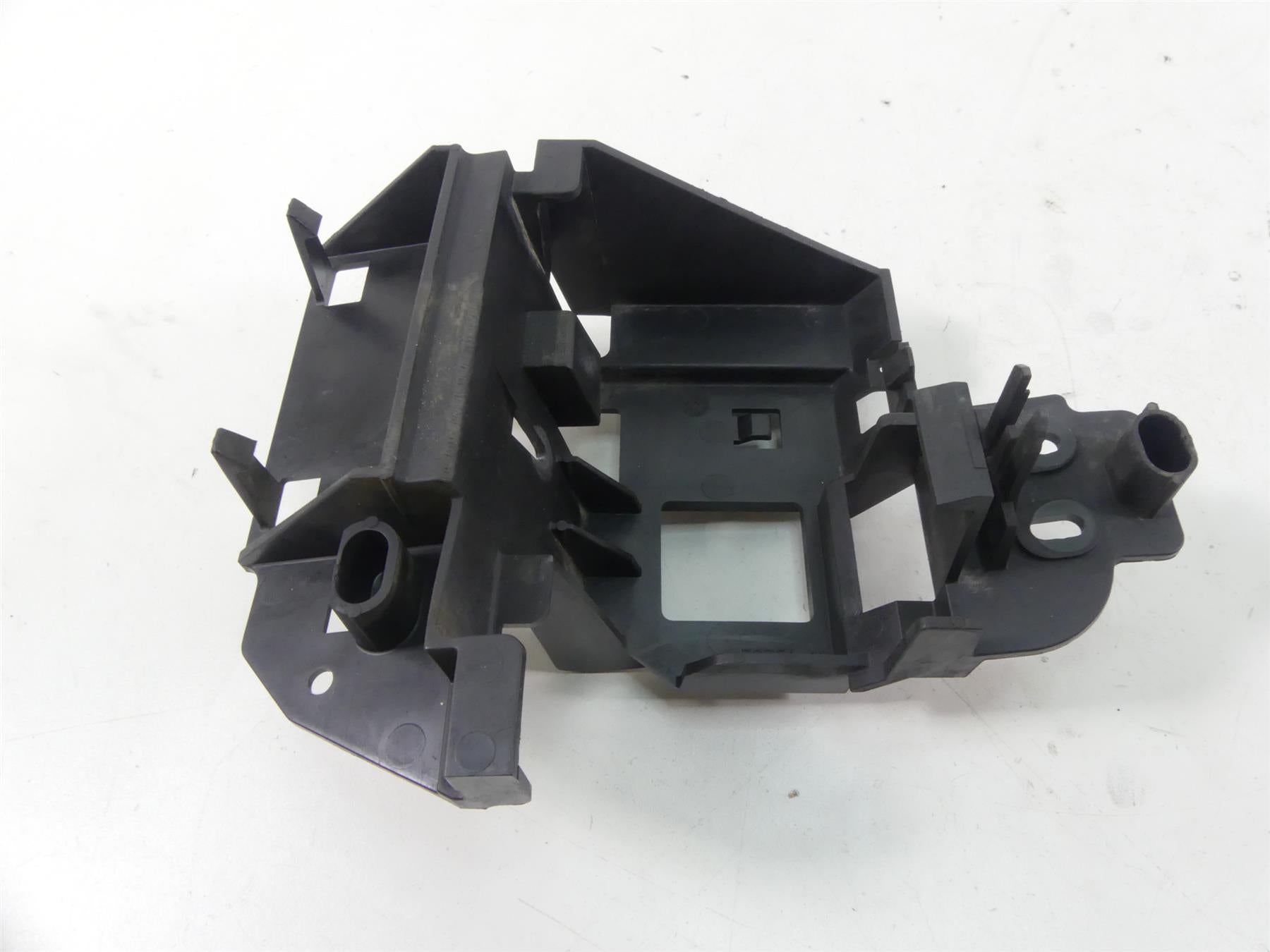 2015 Harley FLS Softail Slim Electric Holder Plastic Set 70354-11 {{ shop.shopifyCountryName }} - Mototech271