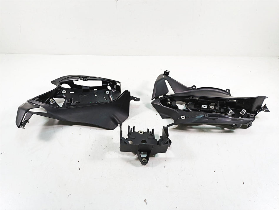 2016 Ducati Panigale 1299 S Rectifier Cdi Battery Holder Set 829PA361A 829PA371A {{ shop.shopifyCountryName }} - Mototech271