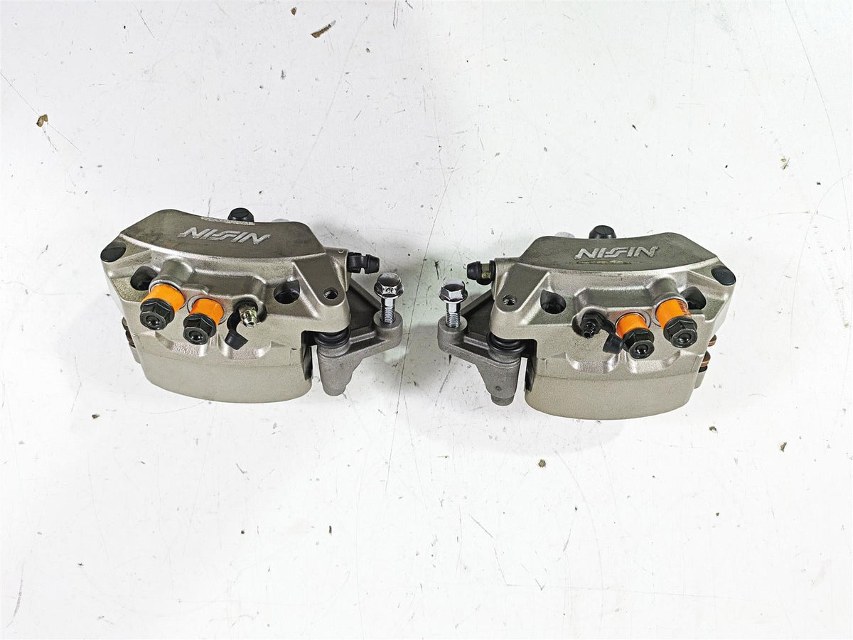 2002 Honda VTX1800 Retro Nissin Front Brake Caliper Set 45150-MCV-006 {{ shop.shopifyCountryName }} - Mototech271