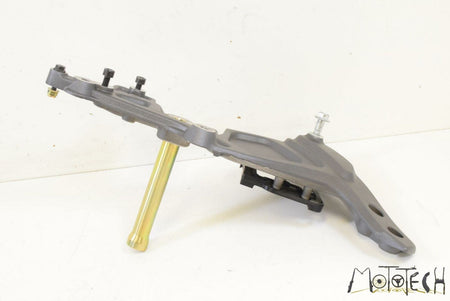 2019 Indian Scout Right Center Frame Plate Bracket 5139625-650 {{ shop.shopifyCountryName }} - Mototech271