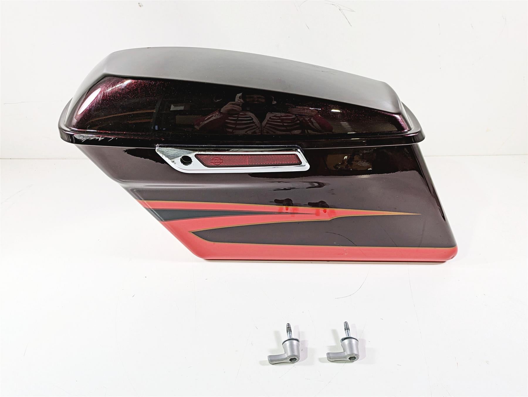 2017 Harley Touring FLHTKSE CVO E-Glide Left Saddlebag Black Garnet 90200414 | Mototech271