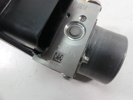 2021 Harley Softail FLSB Sport Glide Abs Brake Pump Pressure Module 41100044C {{ shop.shopifyCountryName }} - Mototech271