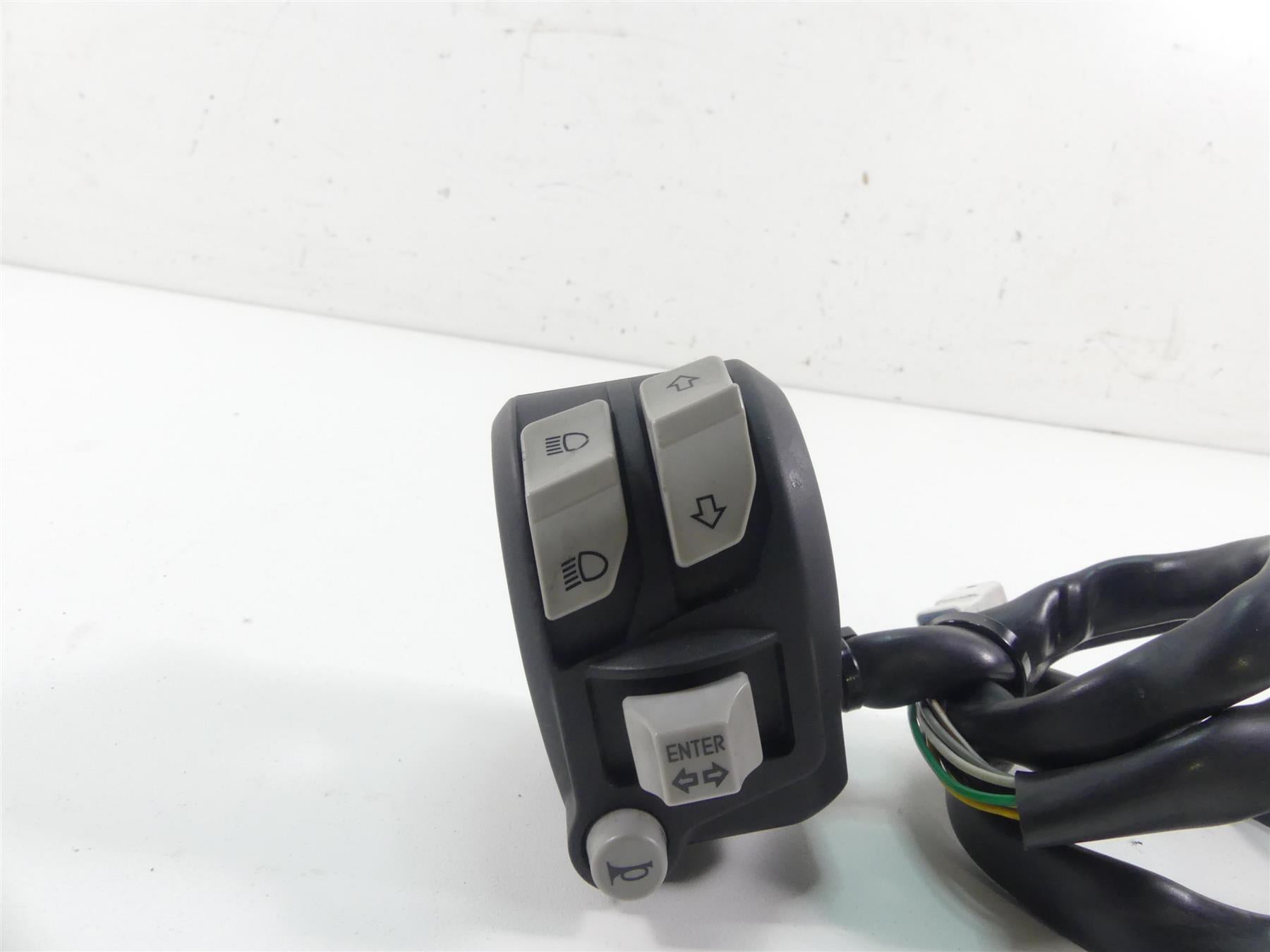 2017 Ducati 939 S Supersport Left Hand Turn Signal Control Switch 65110241C {{ shop.shopifyCountryName }} - Mototech271