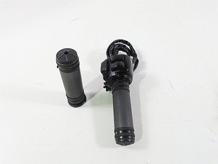2016 Harley VRSCDX Night Rod Right Hand Control Switch 71684-06A 71621-08 {{ shop.shopifyCountryName }} - Mototech271