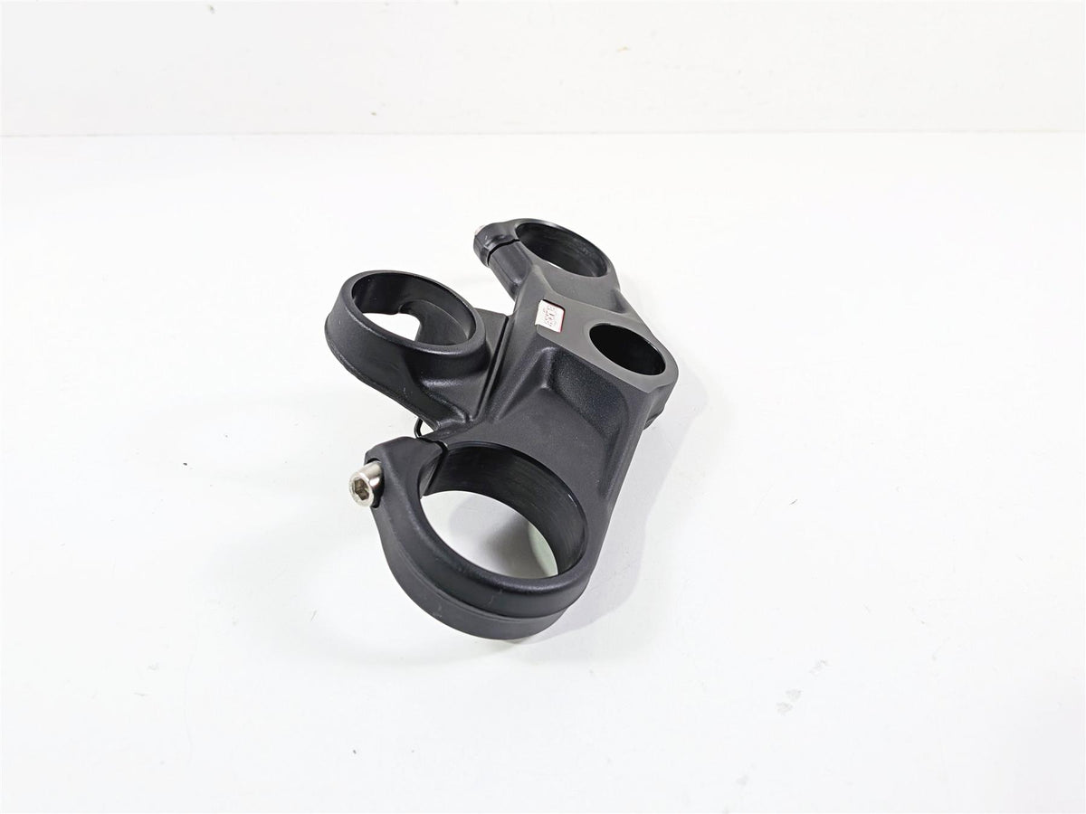 2018 Aprilia RSV4 RR Upper Triple Tree Steering Clamp 2B003830 858737 {{ shop.shopifyCountryName }} - Mototech271