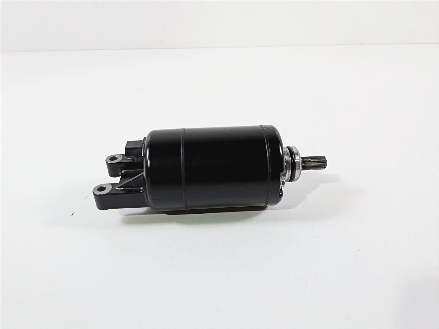 2010 Honda VT1300 CR Stateline Engine Starter Motor Tested Mitsuba 31200-MFY-003 {{ shop.shopifyCountryName }} - Mototech271