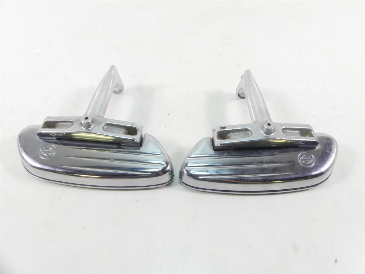 2004 Harley FLHTC SE CVO Electra Glide Rear Chrome Floorboard Set 47373-04 {{ shop.shopifyCountryName }} - Mototech271