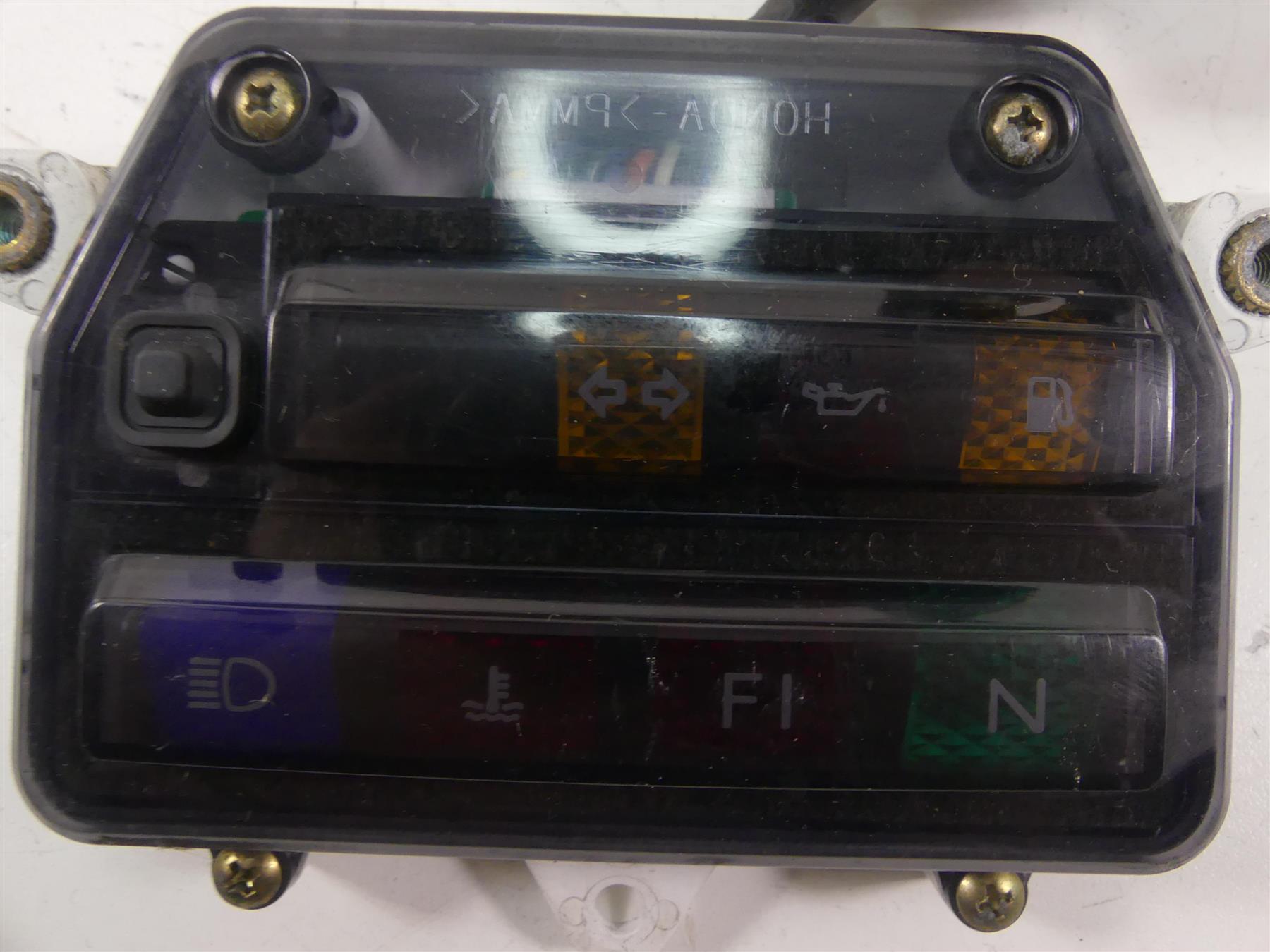 2003 Honda VTX1800 C Indicator Instrument Light Box 37600-MCH-672 {{ shop.shopifyCountryName }} - Mototech271