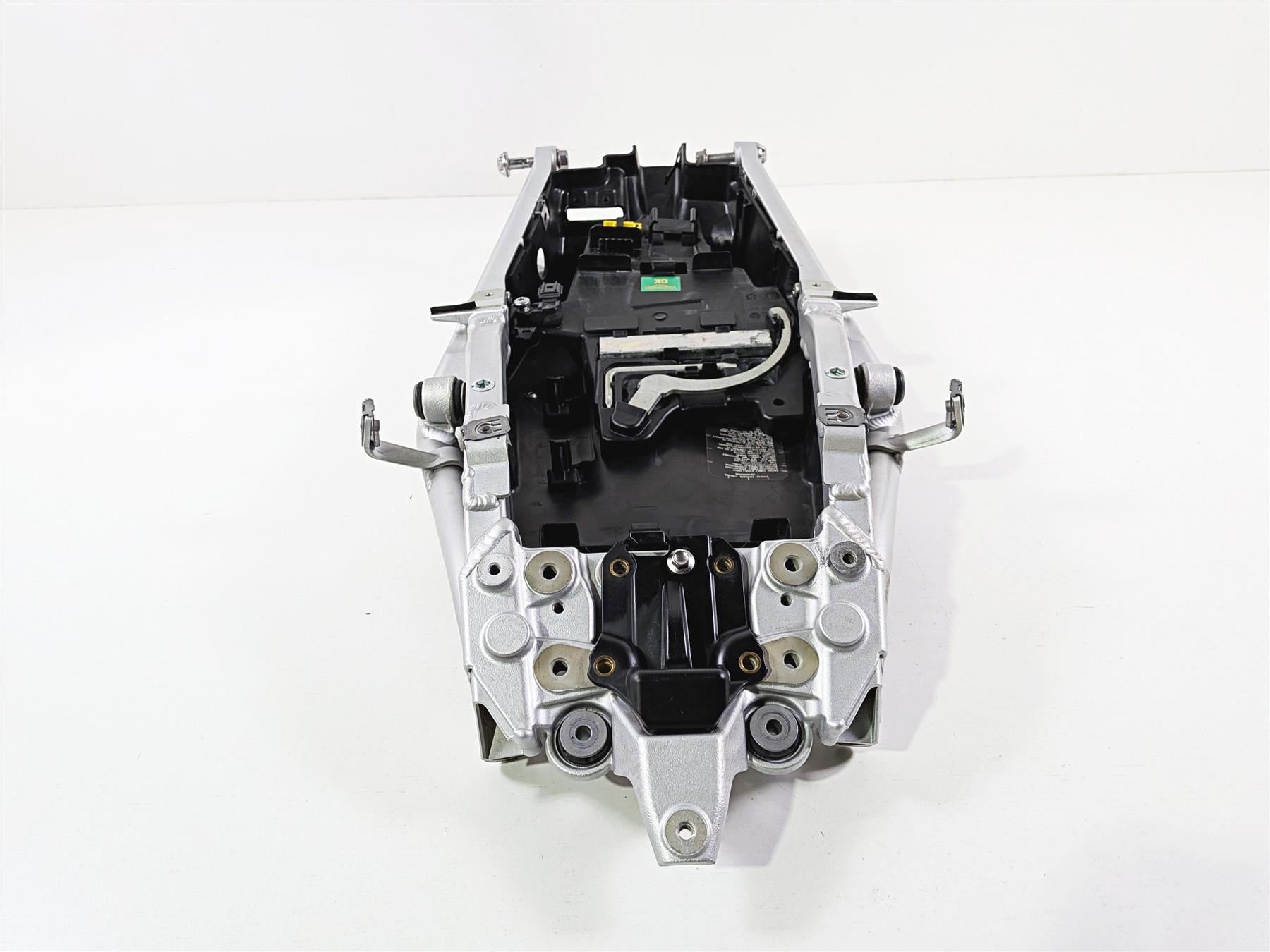2019 Triumph Speed Triple RS 1050 Straight Subframe & Inner Fender T2079742 {{ shop.shopifyCountryName }} - Mototech271