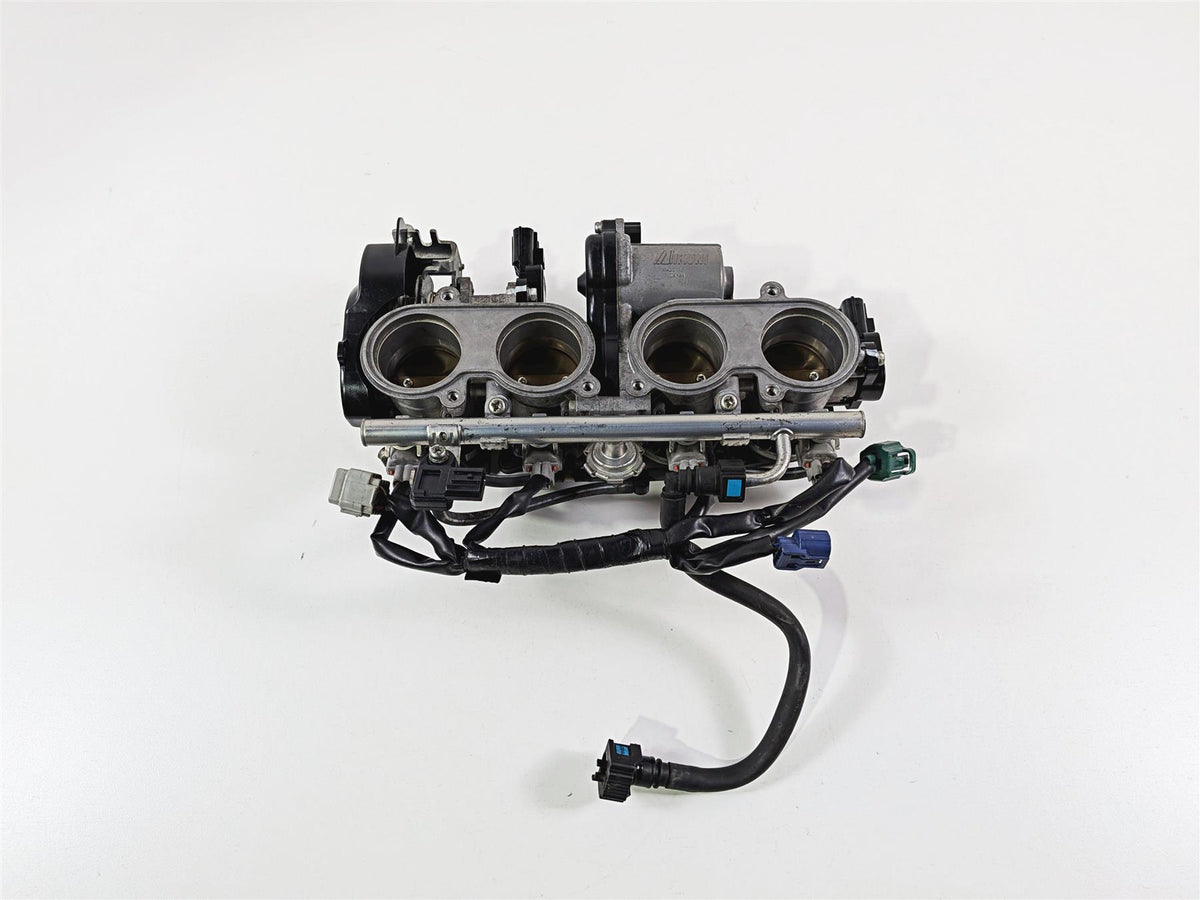 2008 Yamaha YZF R1 RN19 Mikuni Throttle Body Injectors & Wiring 4C8-13750-20-00 {{ shop.shopifyCountryName }} - Mototech271