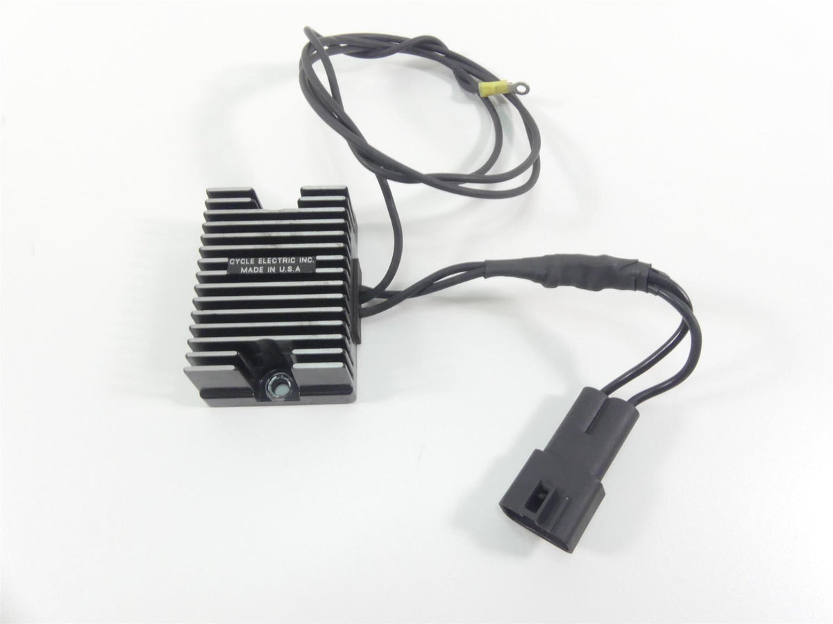 1999 Harley Dyna FXDL Low Rider Rectifier Voltage Regulator 74518-99A {{ shop.shopifyCountryName }} - Mototech271