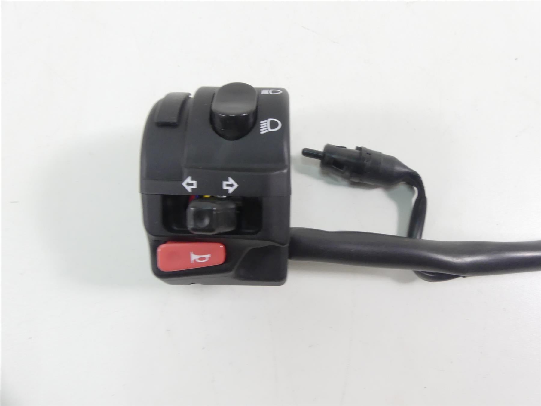 2015 Triumph 1050 Speed Triple R Left Hand Light Blinker Control Switch T2504517 {{ shop.shopifyCountryName }} - Mototech271