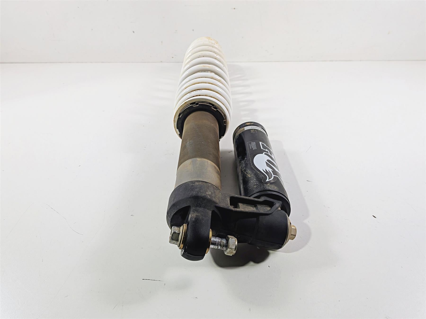 2017 Yamaha YXZ1000R EPS SS Right Rear Shock Damper Fox 2HC-F2200-00-00 {{ shop.shopifyCountryName }} - Mototech271