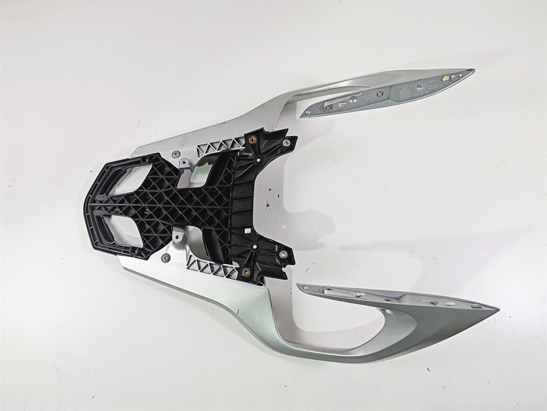 2014 BMW K1600 GTL K48 Rear Passenger Handle Grab Bar 46548540953 46548540954 {{ shop.shopifyCountryName }} - Mototech271
