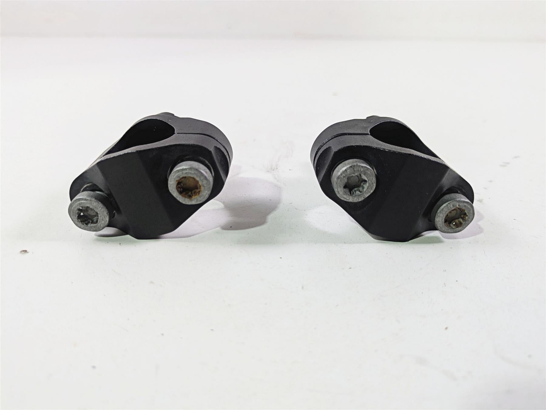 2018 KTM 1290 Super Duke R Handlebar Riser Clamp Holder Set -Read 6140103903733S {{ shop.shopifyCountryName }} - Mototech271
