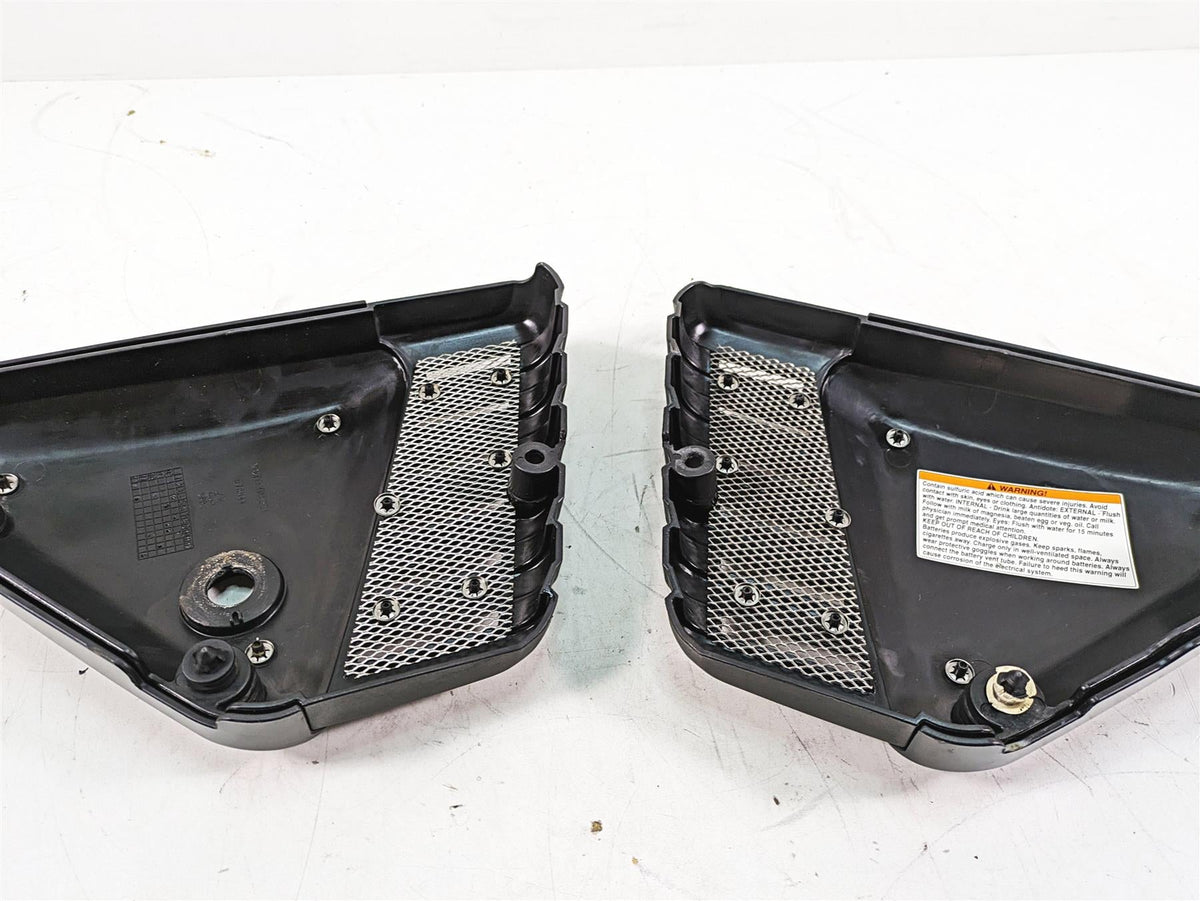 2013 Moto Guzzi V7 750 Stone Black Side Cover Fairing Cowl Set 978941 978944 {{ shop.shopifyCountryName }} - Mototech271