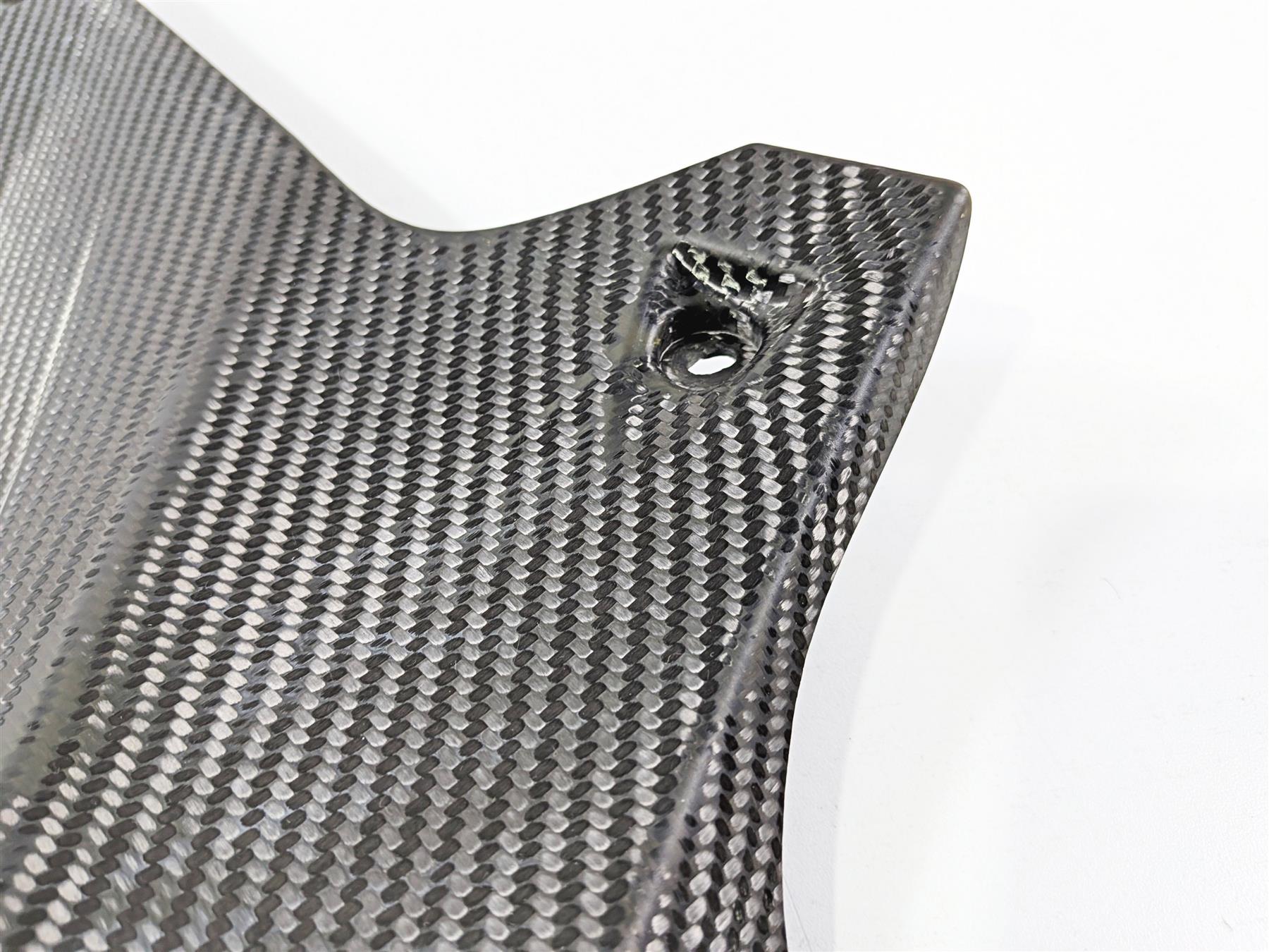 2014 Aprilia RSV4 RR Factory Left Right Leg Carbon Fiber Cover Set 890966 890967 {{ shop.shopifyCountryName }} - Mototech271