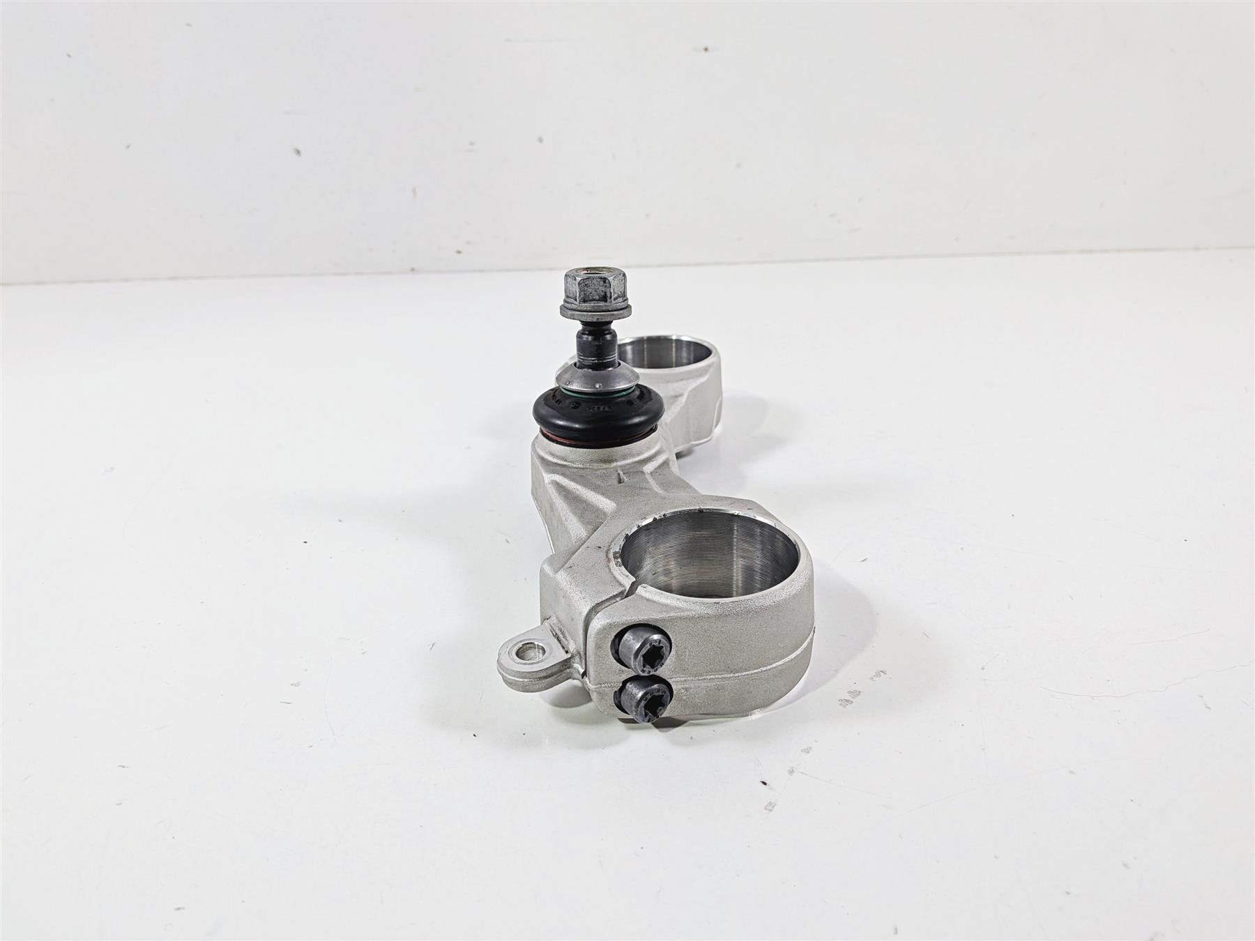 2016 BMW R1200RT RT RTW K52 Lower Triple Tree Clamp & Ball Joint 31428549492 {{ shop.shopifyCountryName }} - Mototech271