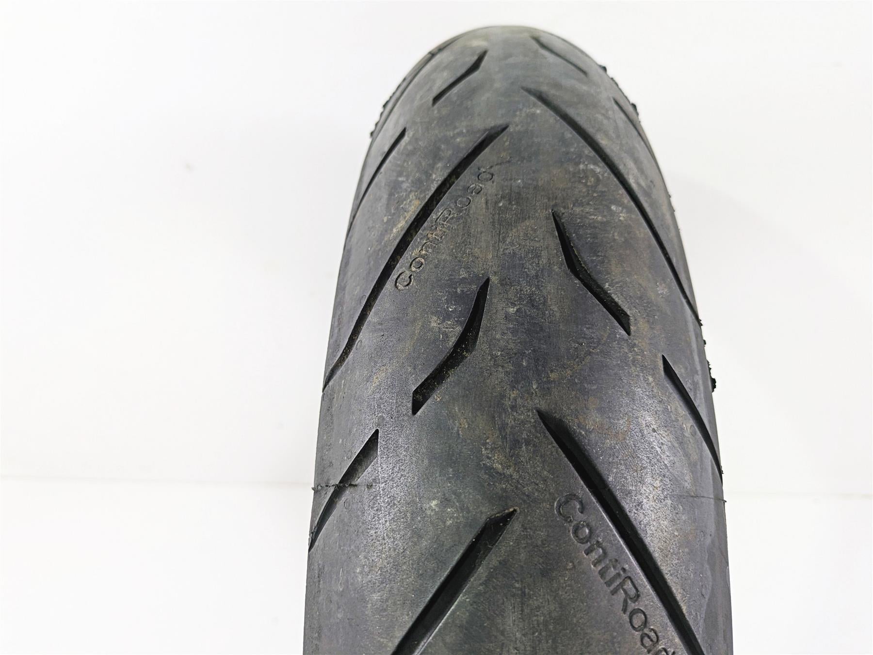 Used Front Motorcycle Tire Continental Conti Road TWI 120/70 ZR17 02447220000 {{ shop.shopifyCountryName }} - Mototech271