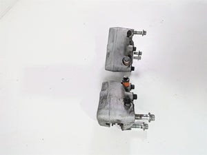 2007 Harley Touring FLHRSE CVO Road King Front Brake Caliper Set 44381-99C