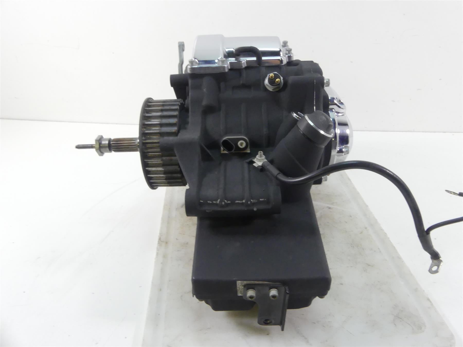 2012 Harley Touring FLHX Street Glide Transmission Gear Box 14K Only 33166-10 {{ shop.shopifyCountryName }} - Mototech271