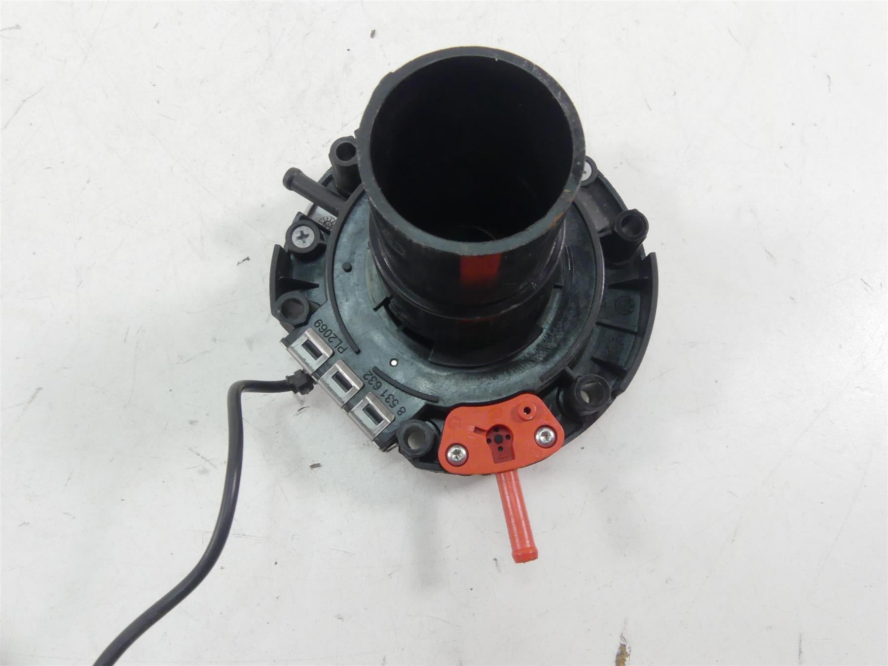 2017 BMW R1200GS GSW K50 Handsfree Fuel Petrol Gas Cap Lid 16118531632 {{ shop.shopifyCountryName }} - Mototech271