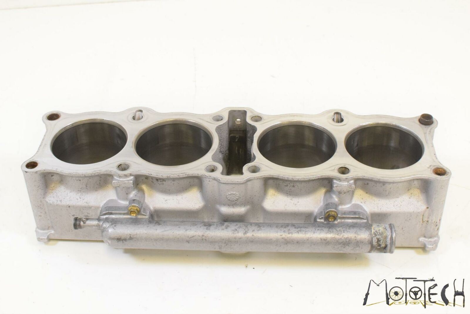 2000 MV Agusta F4 750 ORO Cylinder Jug Barrel 800087772 {{ shop.shopifyCountryName }} - Mototech271