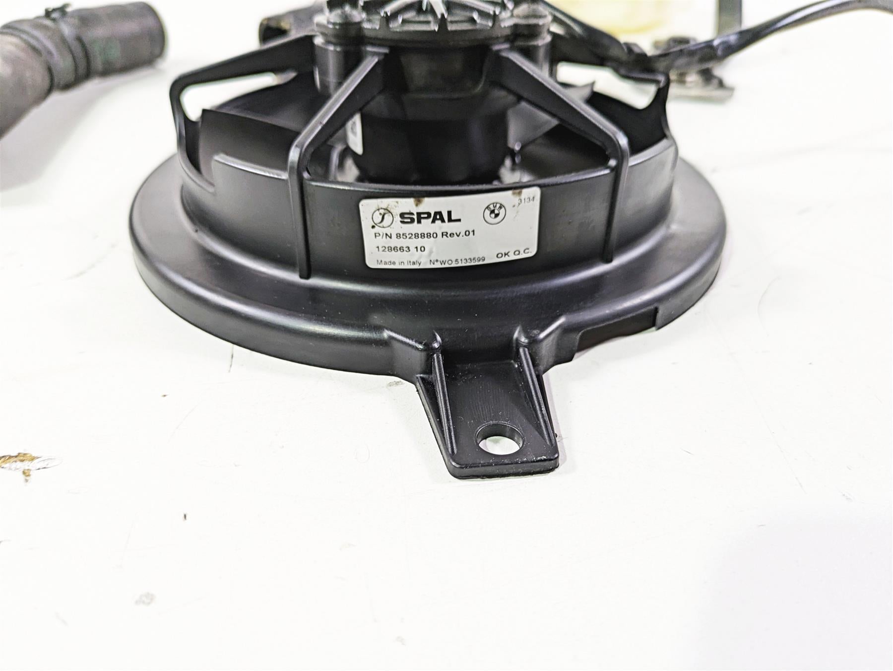 2017 BMW F800GS Adv K75 Radiator Fan Reservoir Hoses Set 17118530393 {{ shop.shopifyCountryName }} - Mototech271