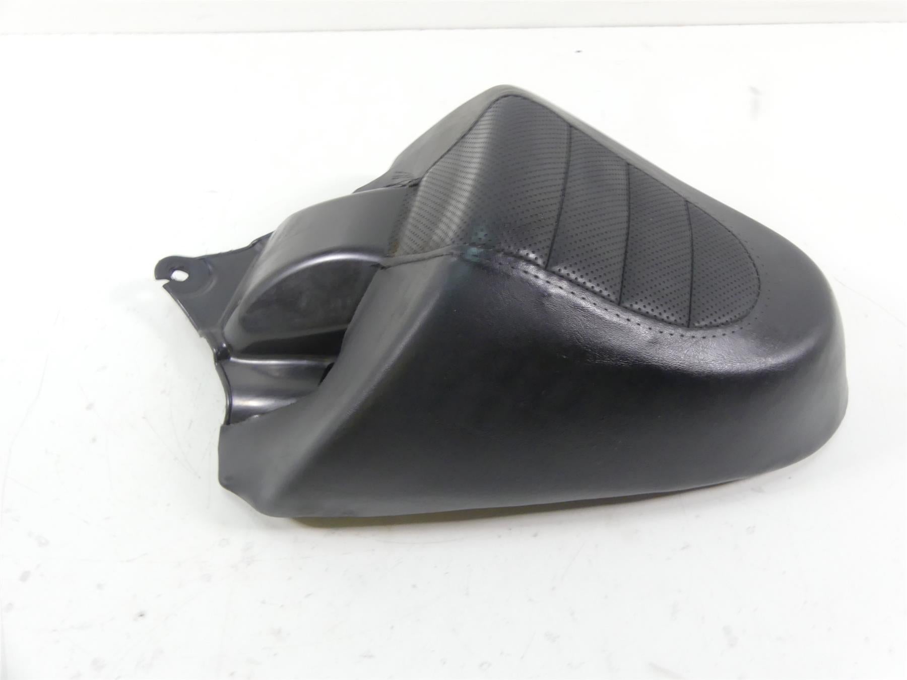 2006 Harley VRSCD Night V Rod Rear Passenger Pillion Saddle Seat- Read 52371-06 {{ shop.shopifyCountryName }} - Mototech271