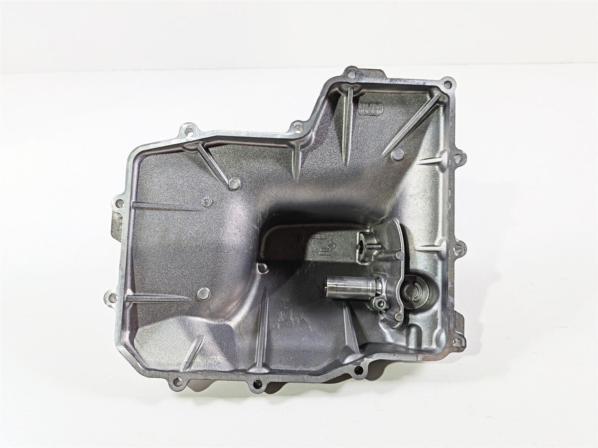 2016 Aprilia RSV 1100 Tuono V4 Factory Oil Pan Lower Engine Cover 8997555 {{ shop.shopifyCountryName }} - Mototech271