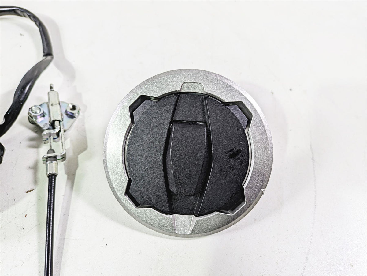 2021 Kawasaki Z900 ZR900 Ignition Switch Key Lock Tank Cap Set 27005-0673 {{ shop.shopifyCountryName }} - Mototech271