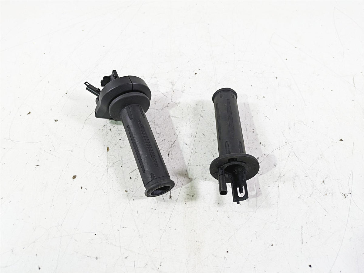 2017 BMW S1000R K47 Heated Hand E-Throttle Cruise Control Grip Set 61318534424 {{ shop.shopifyCountryName }} - Mototech271