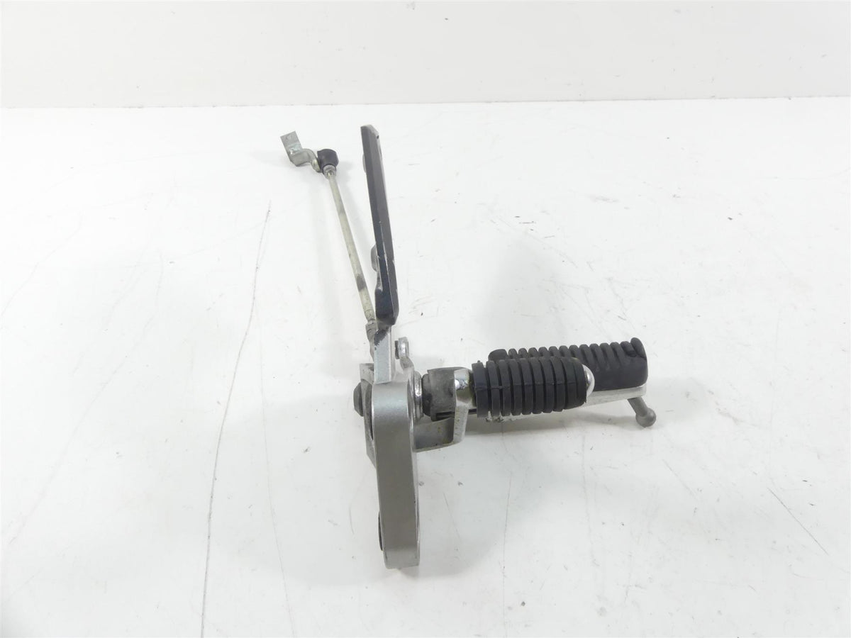 2007 Yamaha FZ1 Fazer Left Rider Footpeg Foot Peg Shifter Set 2D1-27442-01-00 {{ shop.shopifyCountryName }} - Mototech271