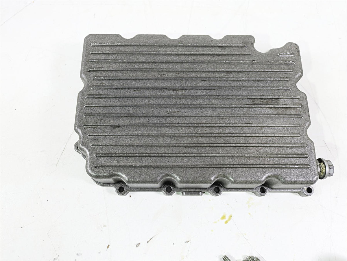2010 Harley VRSCF Muscle Rod Oil Pan Engine Bottom Cover 26104-01K {{ shop.shopifyCountryName }} - Mototech271