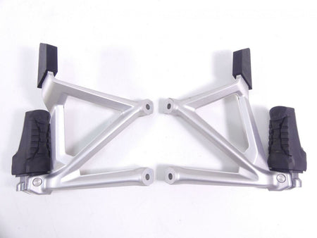 2013 BMW R1200GS GSW K50 Rear Passenger Footpeg Set 46718526741 46718526742 {{ shop.shopifyCountryName }} - Mototech271