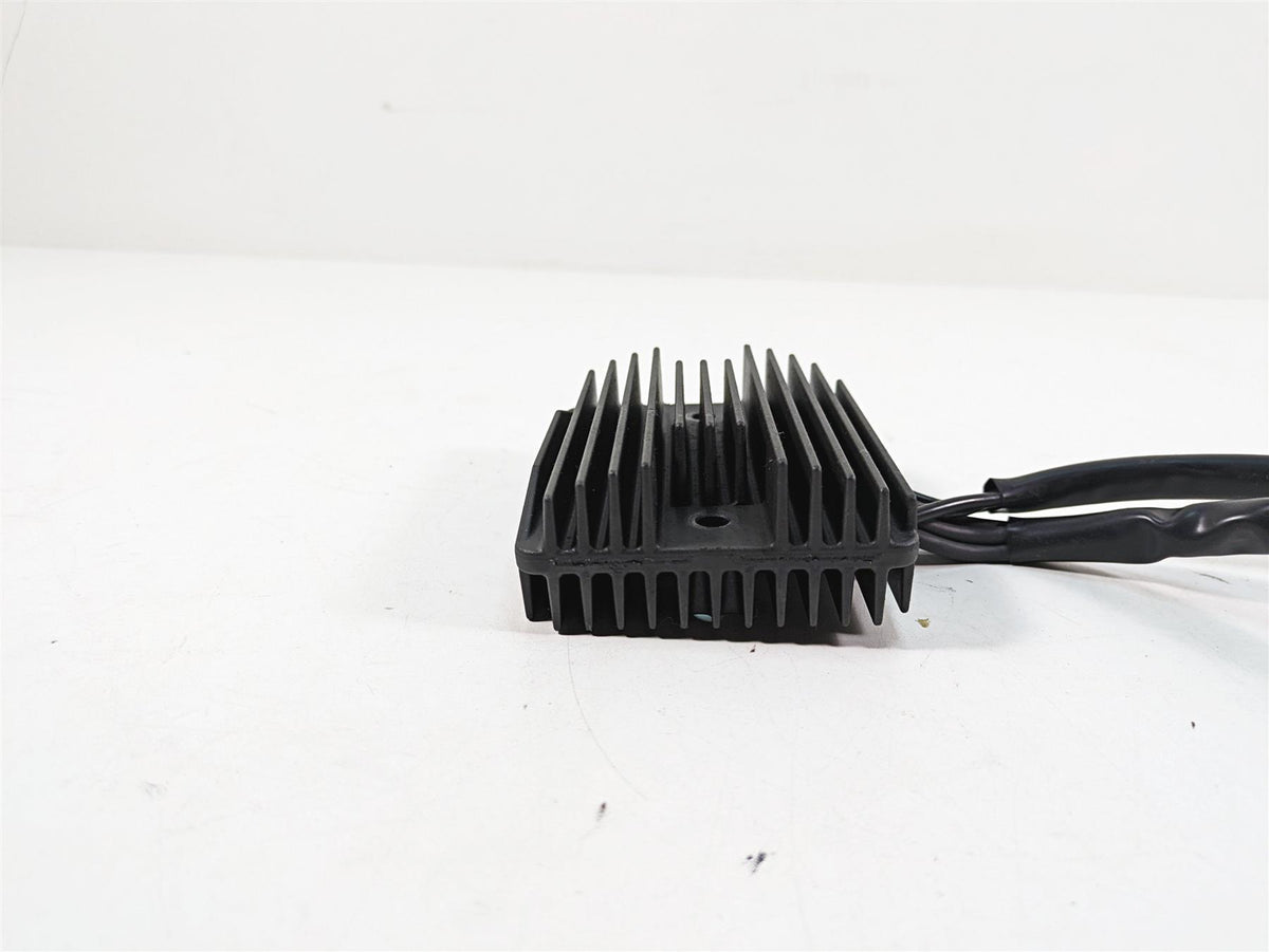 2020 Moto Guzzi V85 TT Adventure Rectifier Voltage Regulator SH744AB 640698 {{ shop.shopifyCountryName }} - Mototech271