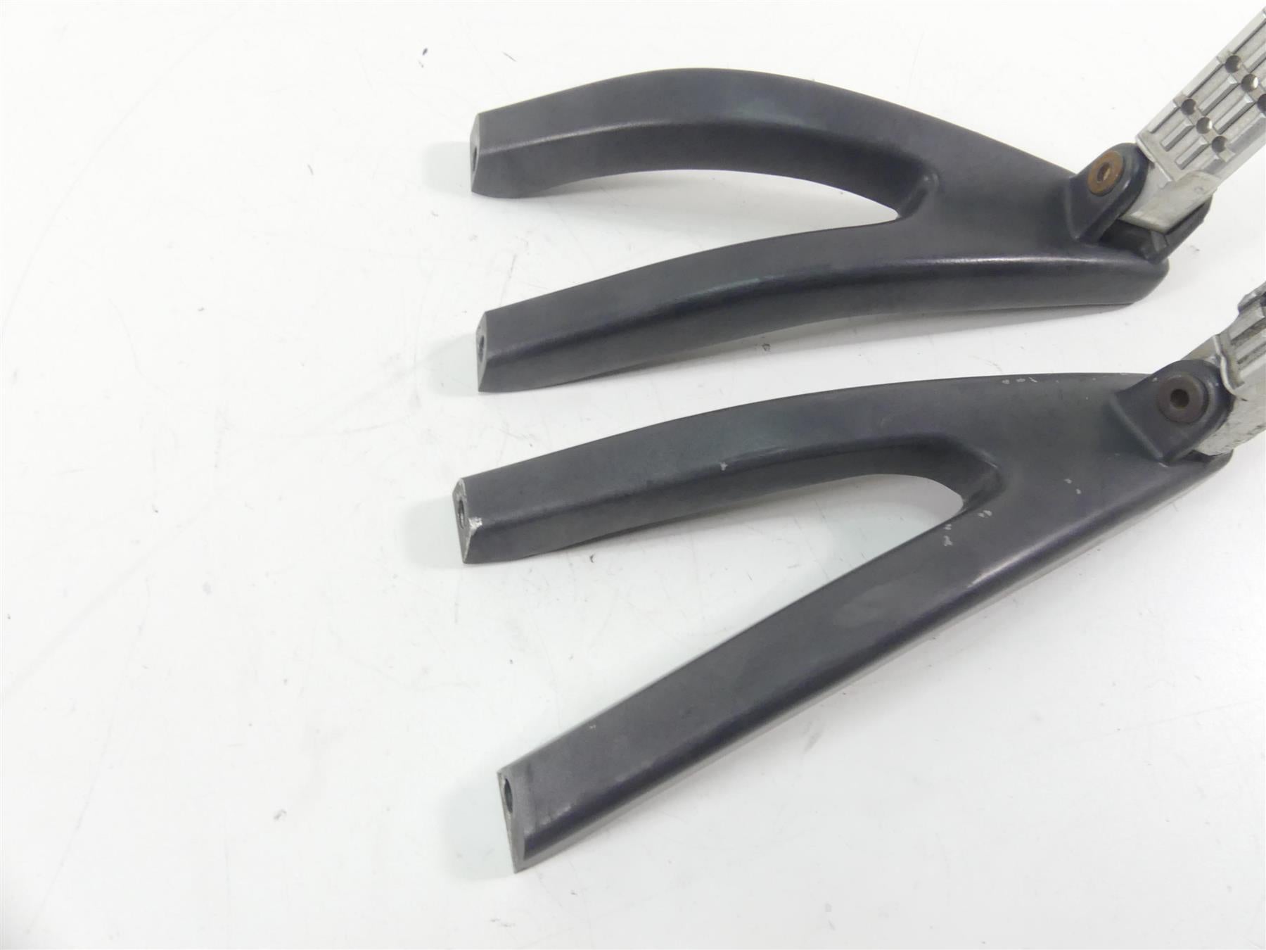 2007 Buell XB12 SS Lightning Rear Passenger Footpeg Set N0055.2AD N0054.2AD {{ shop.shopifyCountryName }} - Mototech271