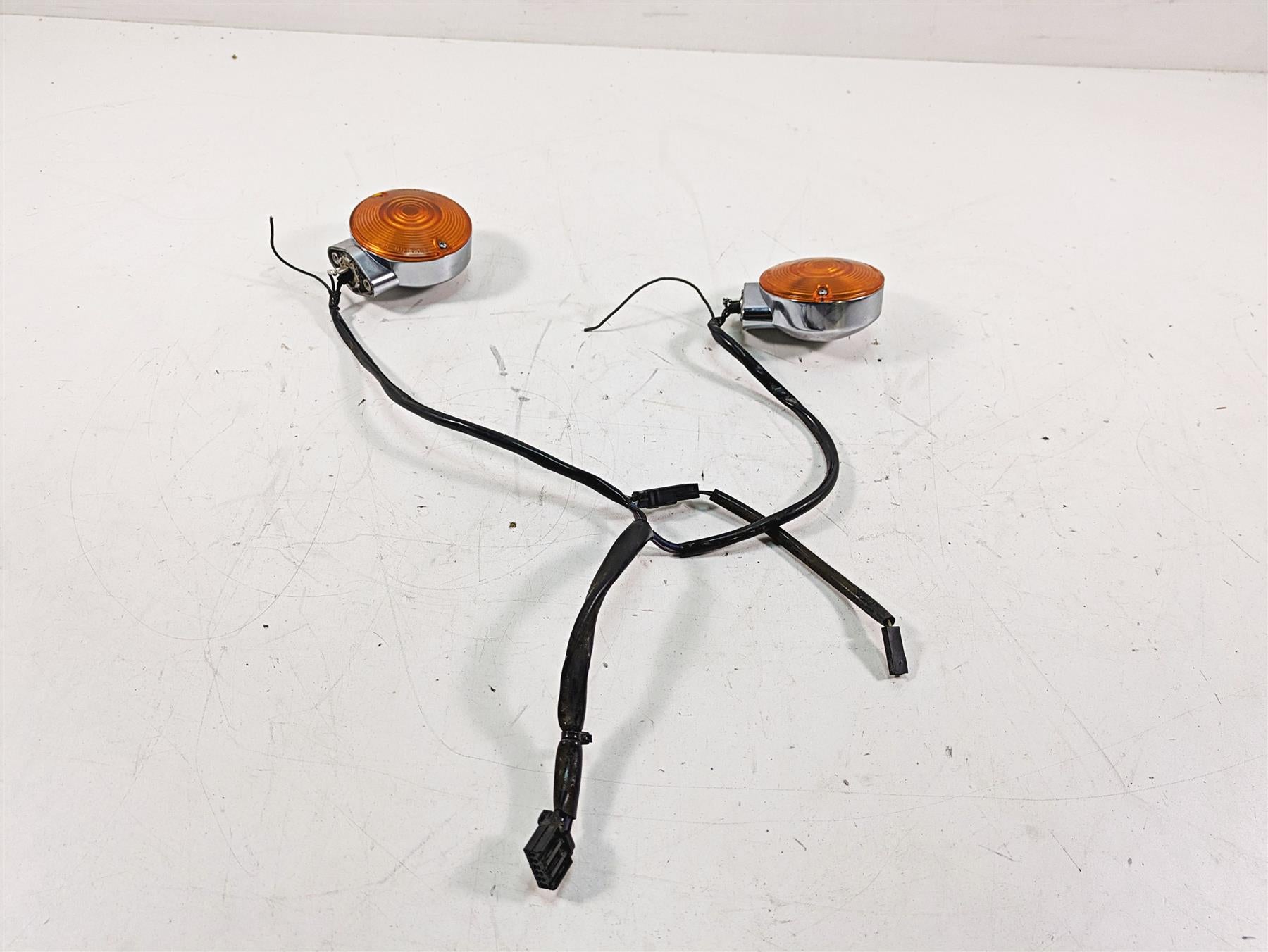 2013 Harley Softail FLSTC Heritage Classic Front Blinker Turn Signals 68766-94 {{ shop.shopifyCountryName }} - Mototech271
