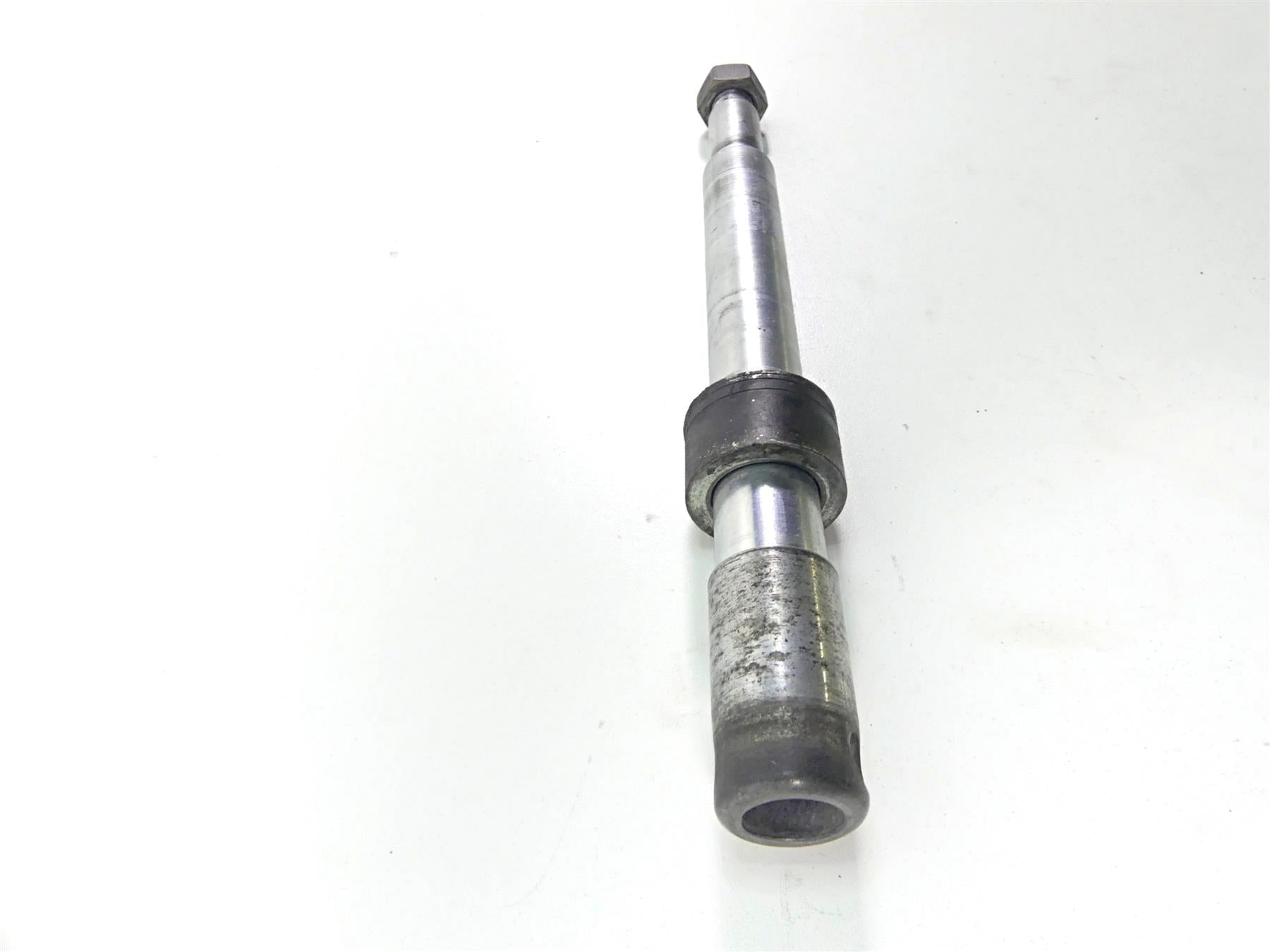 2014 Harley VRSCF Muscle V-Rod Front Axle Wheel Spindle 25mm 41628-08 {{ shop.shopifyCountryName }} - Mototech271