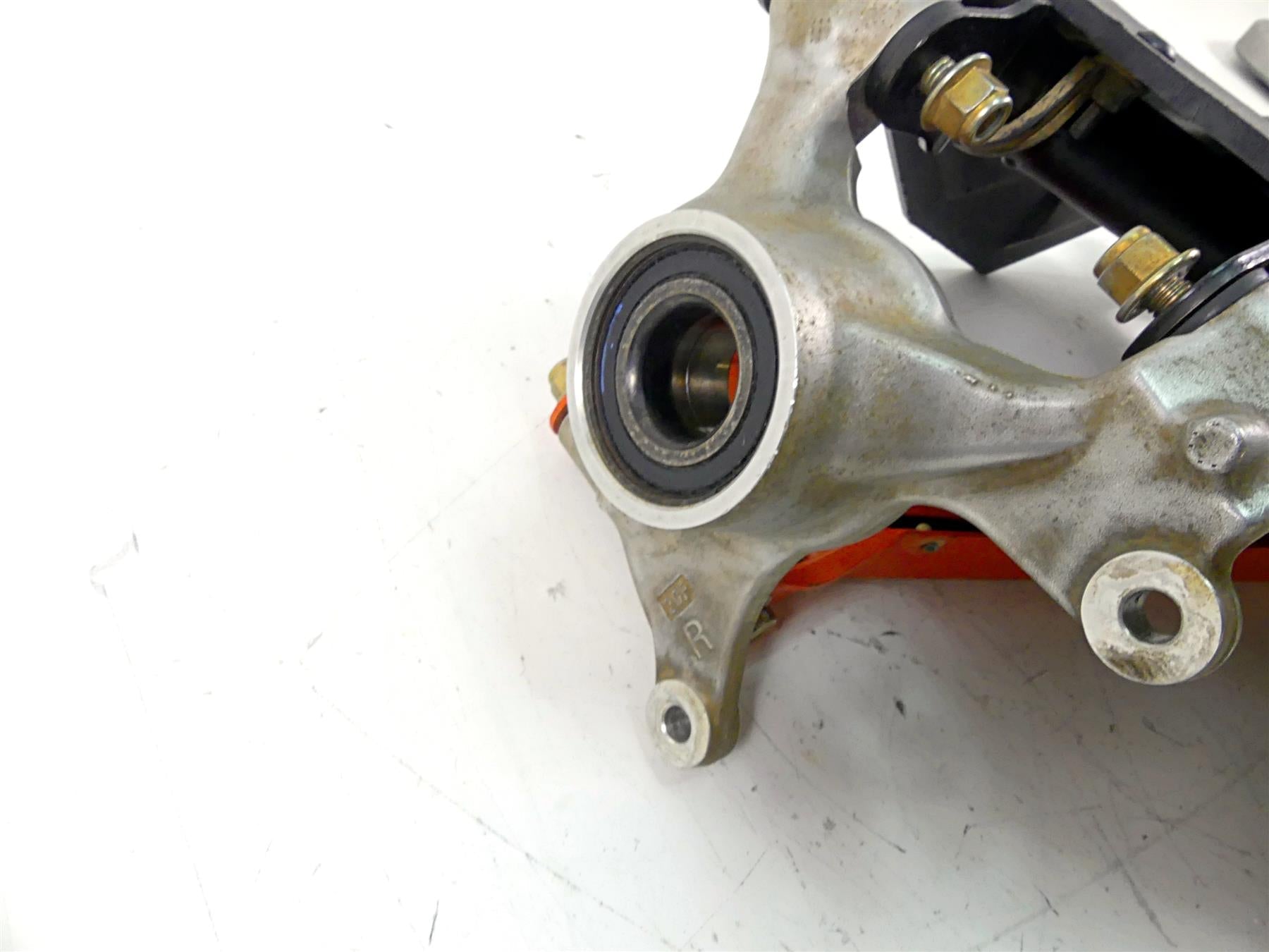 2021 Can Am Maverick Sport 1000R XRC Right Rear Knee Assembly 706003894 {{ shop.shopifyCountryName }} - Mototech271